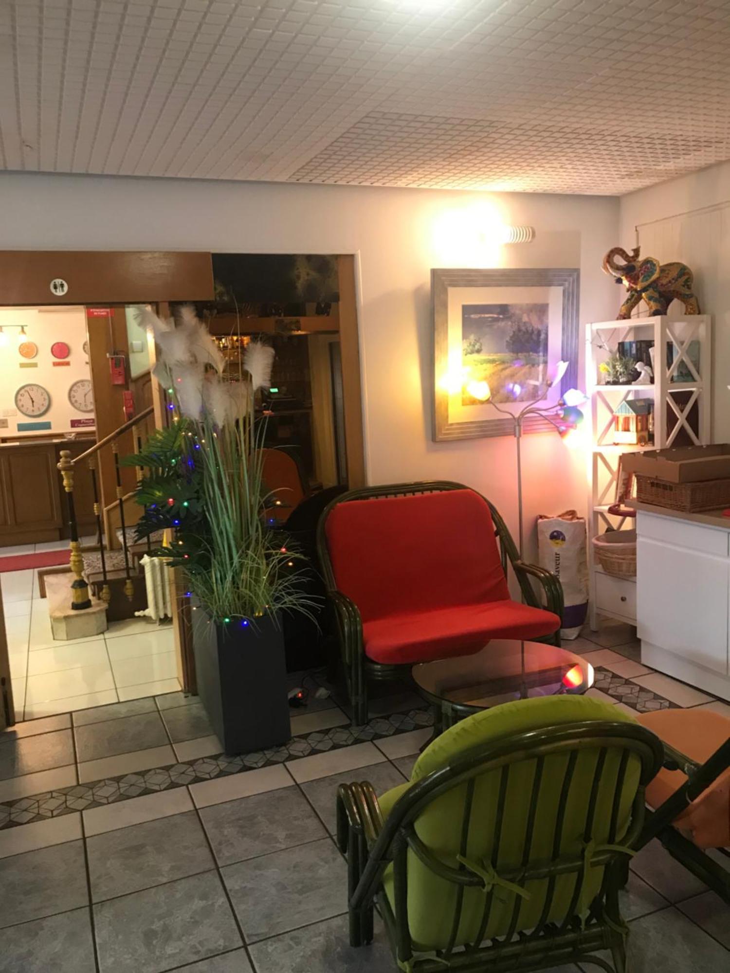 Hotel Couleurs Sud Centre-Ville Gare Charleville-Mézières Eksteriør billede