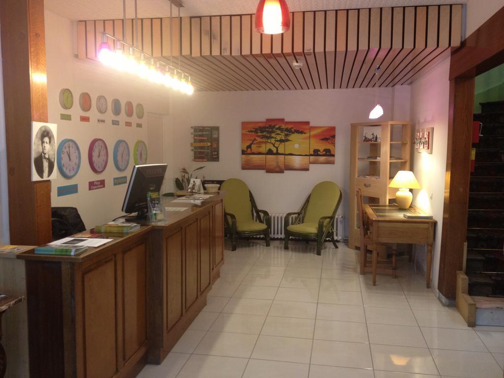Hotel Couleurs Sud Centre-Ville Gare Charleville-Mézières Eksteriør billede